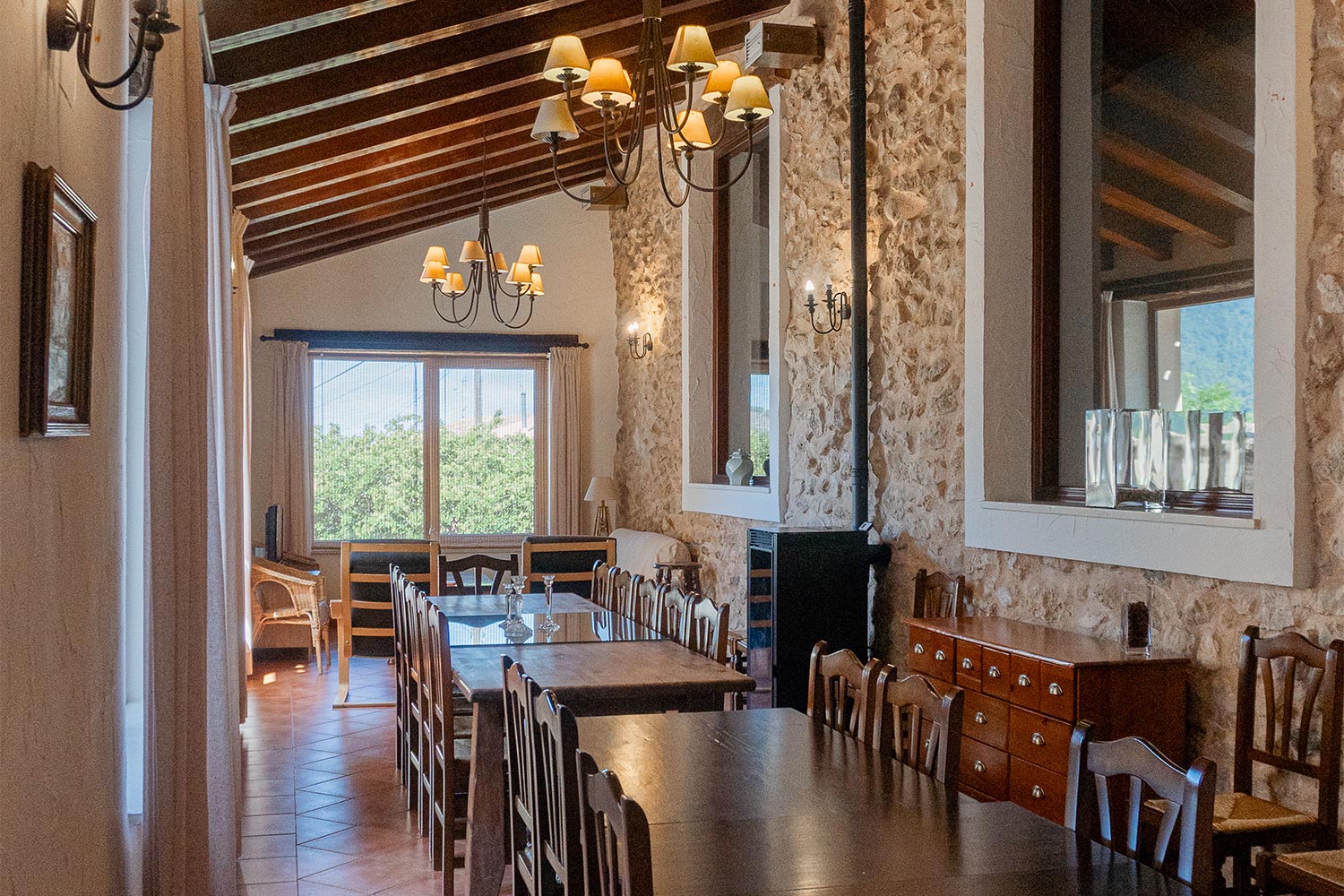 Apartamento 5 - salon comedor con vistas